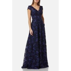 Carmen Marc Valvo Evening Gown Size 2 Navy Blue Lace Formal Maxi Dress Formal